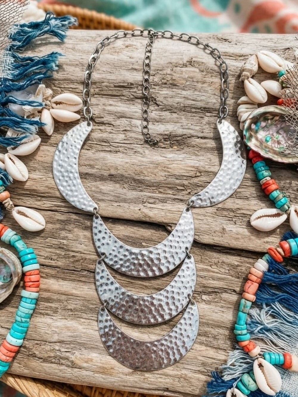 Vintage Y2K Silver Hammered Crescent Moon Tiered Bib Statement Necklace
